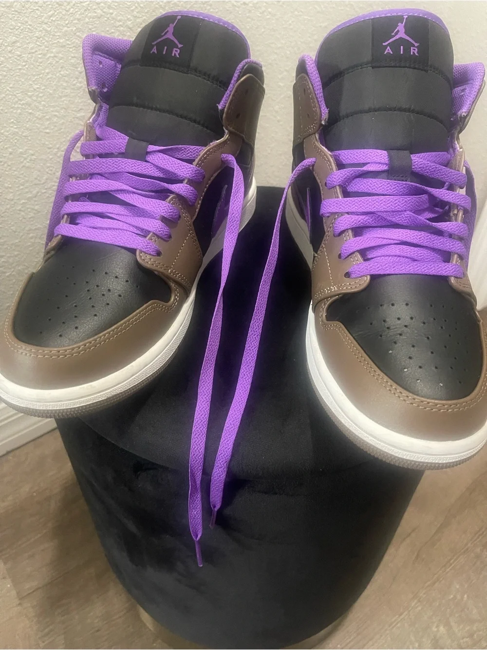 AIR JORDAN 1 MID PALOMINO/WHITE-WILD BERRY PALOMINO/BAIE SAUVAGE/BLANC 11